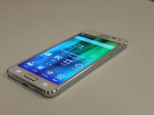 samsung-galaxy-alpha-4