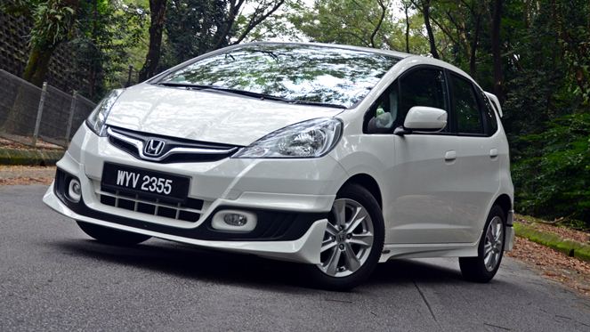 Laba Honda Tergerus Kurs 1 honda jazz