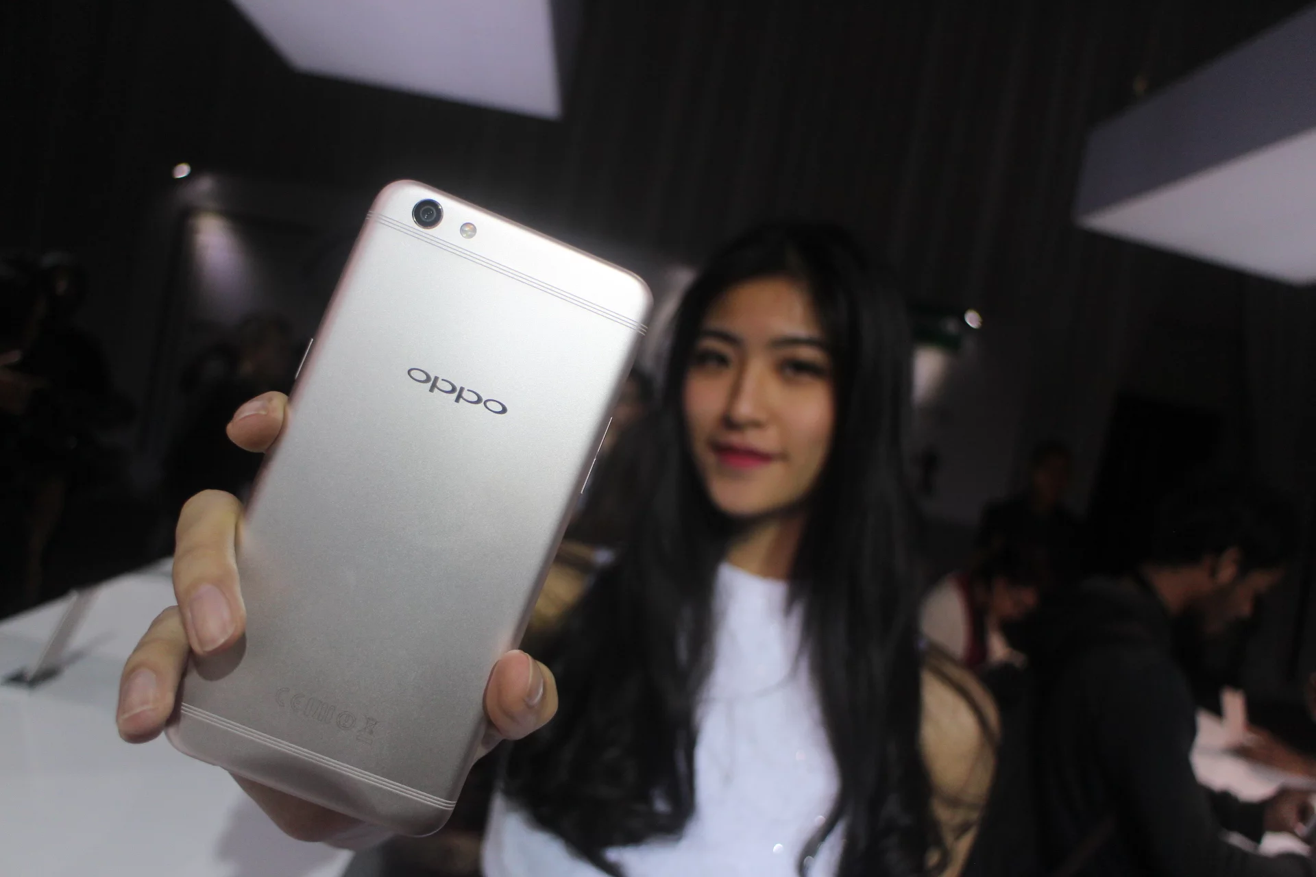 Trik Fotografi Oppo F3-F3 Plus 1 Oppo Selfie