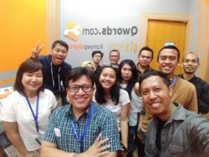 Qwords.com bersama Blogger