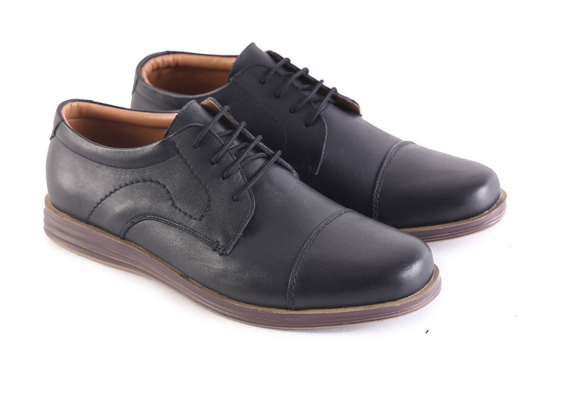 Sepatu formal pria