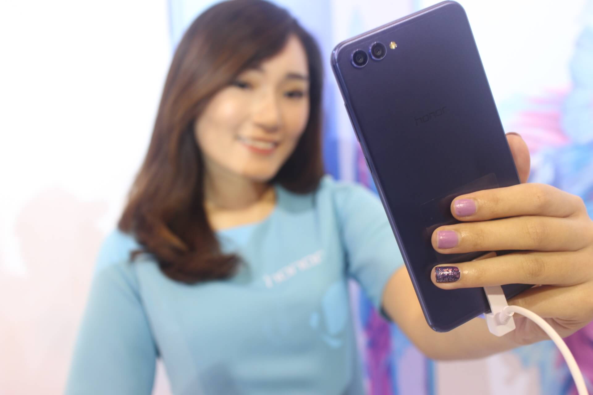 Honor View 10