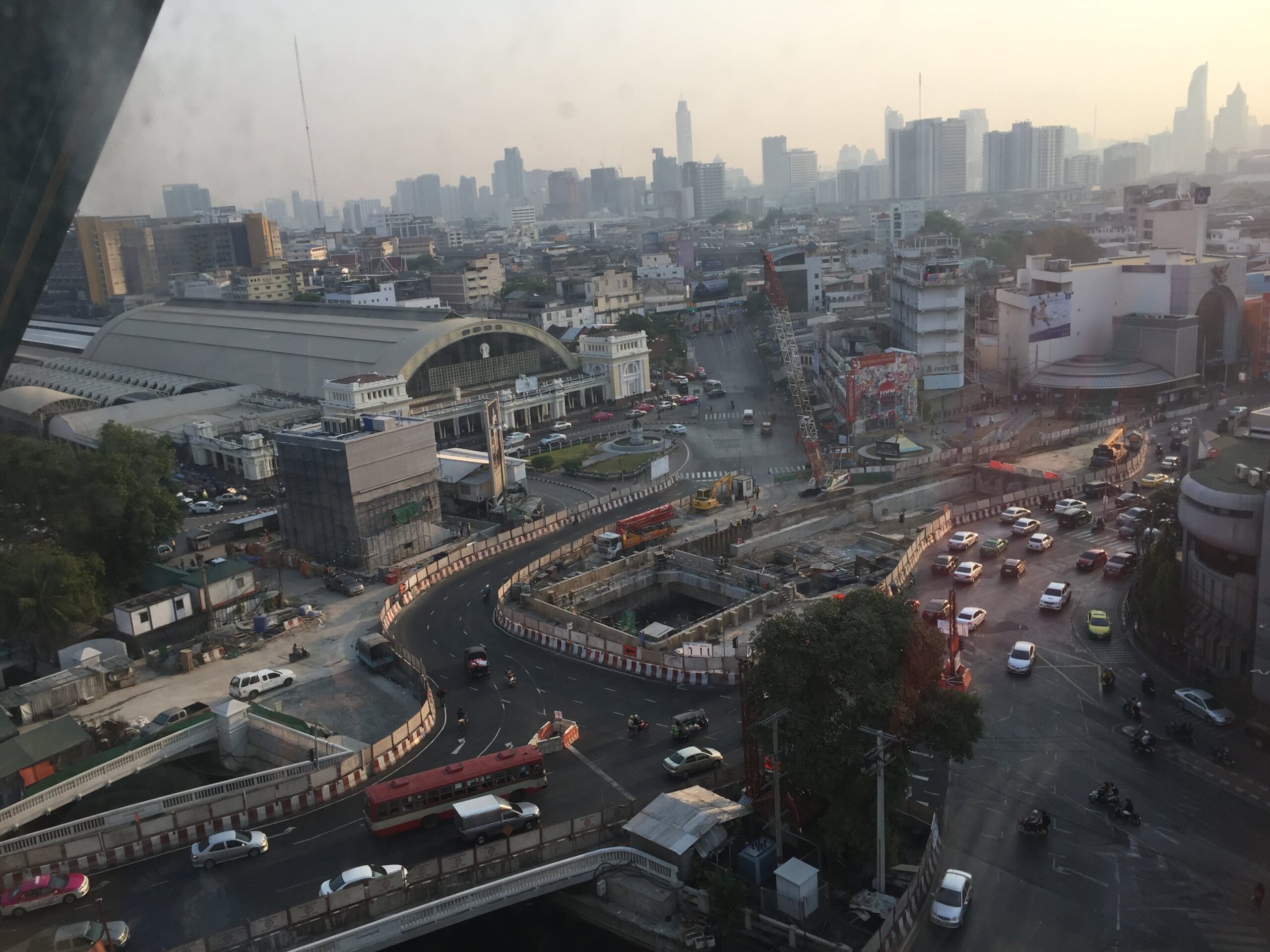 7 Surga Belanja Murah di Bangkok 8 Stasiun Hualamphong di Bangkok Surga belanja murah di bangkok