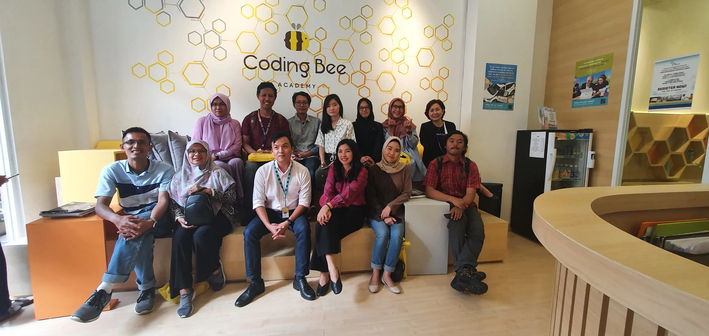 Coding Bee Academy Ajari Coding Anak Sejak Dini 1 Coding Bee Academy