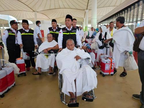 Alasan penting memakai asuransi haji