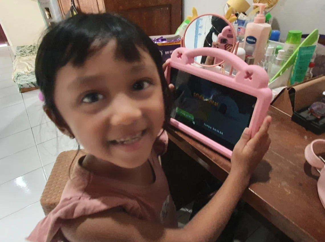 Cara manfaatkan gadget untuk optimalkan belajar