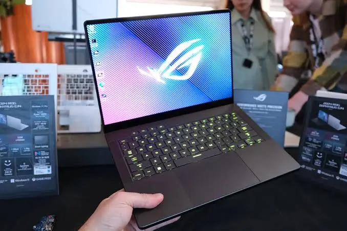 Laptop Gaming Tipis Terbaik yang Mudah Dibawa ke Kampus Tanpa Ribet 4 Fitur Asus ROG Zephyrus G14