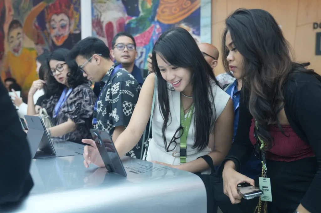 Oppo Find N5 Ponsel Lipat Tertipis di Dunia 3 Experience Zone Oppo Find N5