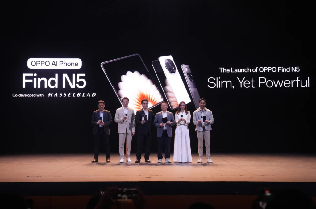 Oppo Find N5 Ponsel Lipat Tertipis di Dunia 6 Prosesi peluncuran Oppo Find N5 di Jakarta