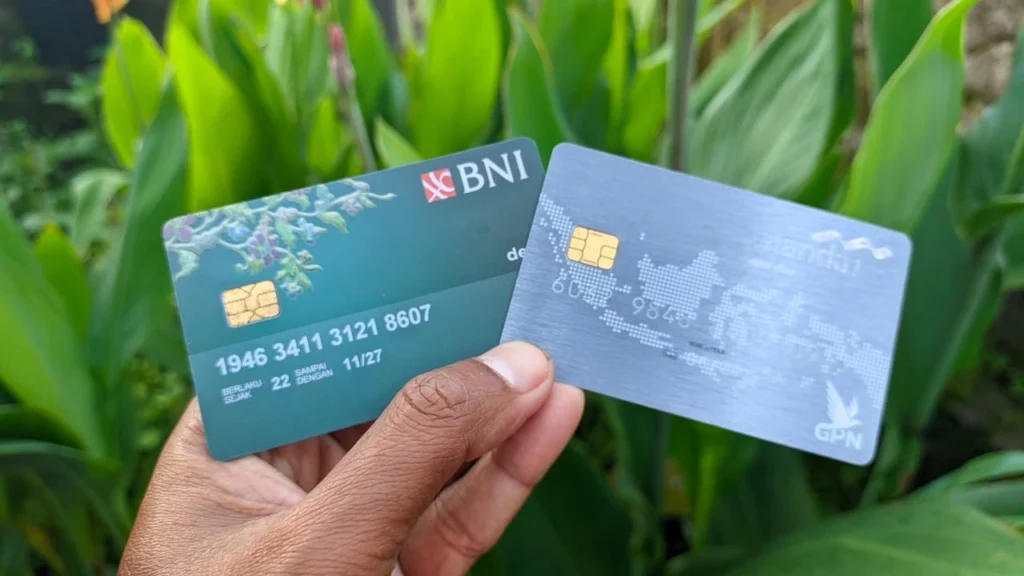 Kinerja saham BBNI vs BMRI