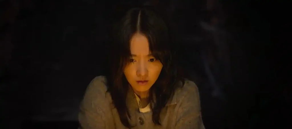 Review Gold Land : Penyelundupan Emas Berbalut Bucin Pasangan 5 Park Bo young Gold Land